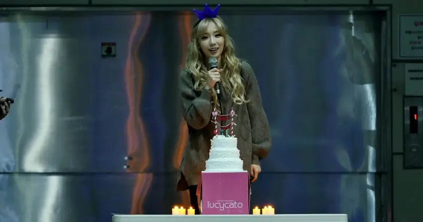 151101 태연의 아주 특별한 하루 퇴근길 직캠+직찍 by http://3g.or.kr