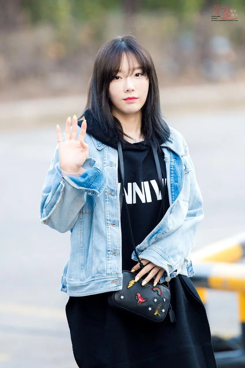 170310 뮤뱅 출근길 태연