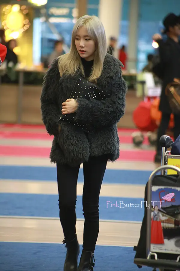 151210 인천공항 출국 태연 직찍 by Pink butterfly