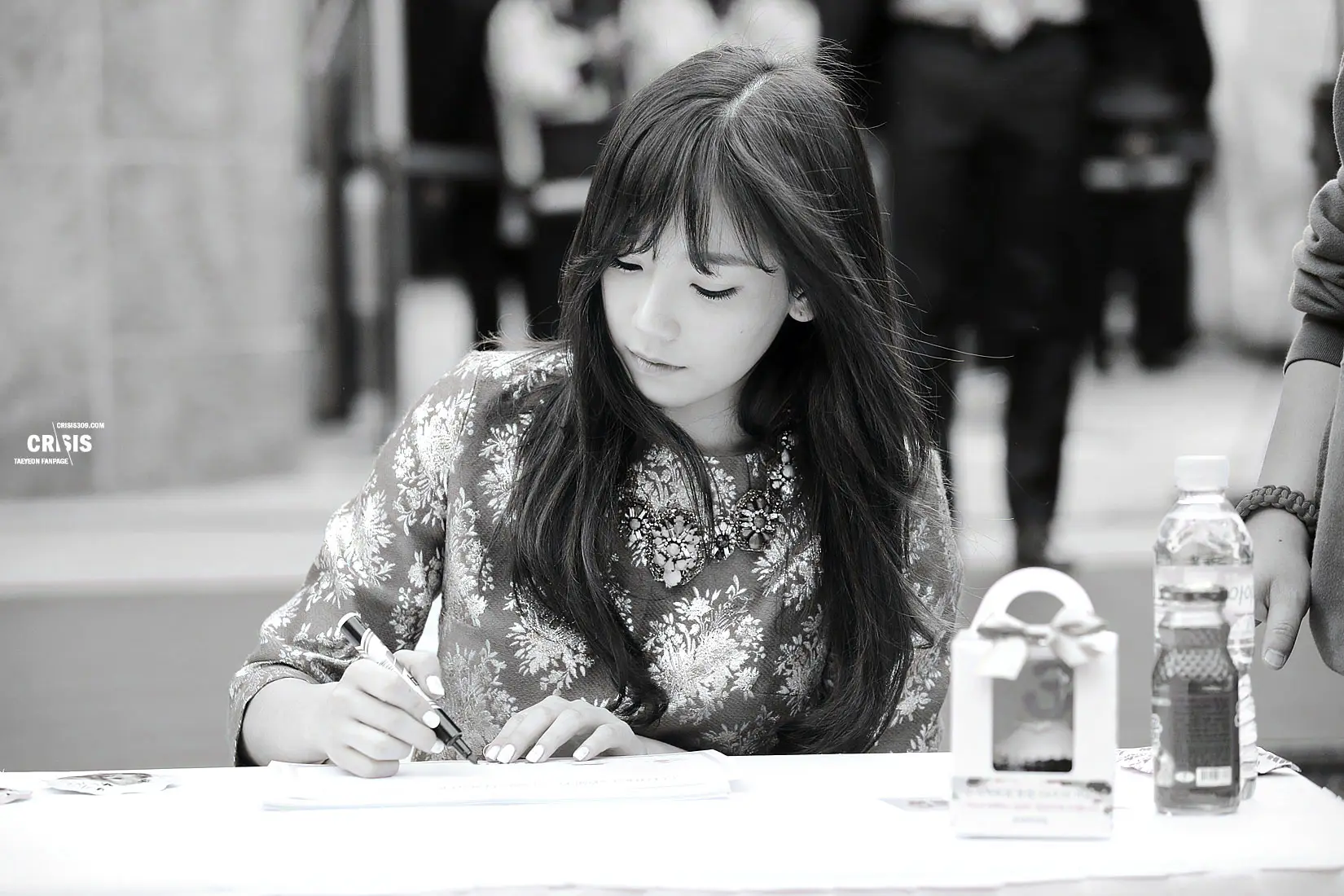 Taeyeon @ Lotte Department Store fansign