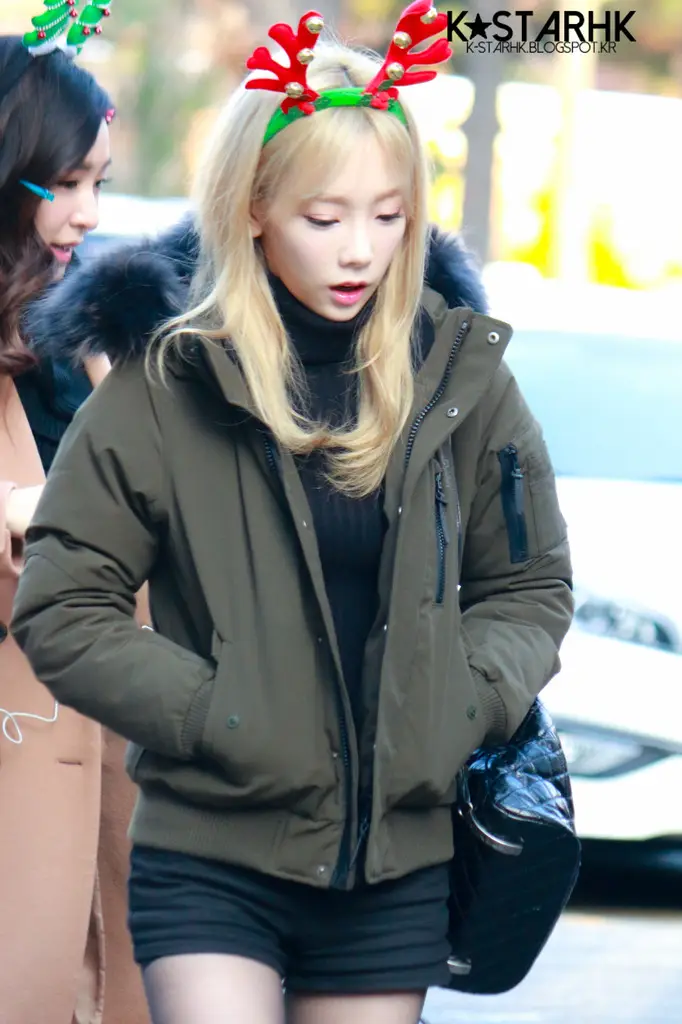 151204 뮤직뱅크 출근 태연 직찍 by K-StarHK