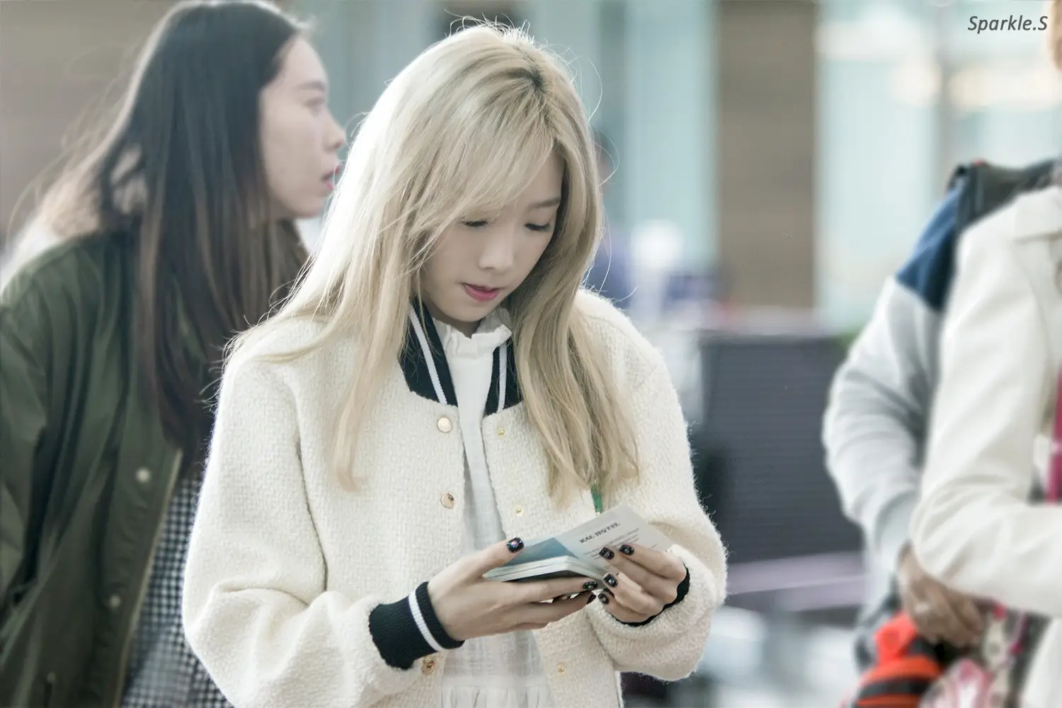 151027 인천공항 출국 태연 직찍 by Sparkle.S