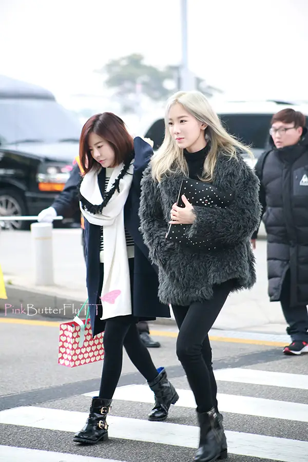 151210 인천공항 출국 태연 직찍 by Pink butterfly