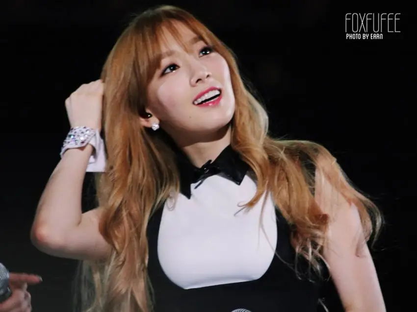 140811 KCON 태연 직찍 by FOXFUFEE