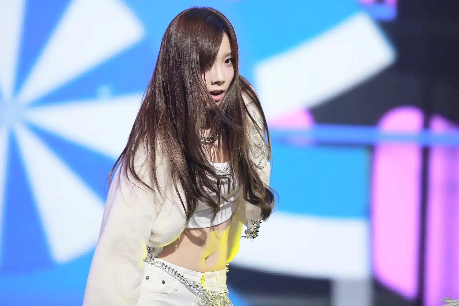 140101 MBC 가요대제전 태연 직찍 by 肉窄, First. Celia