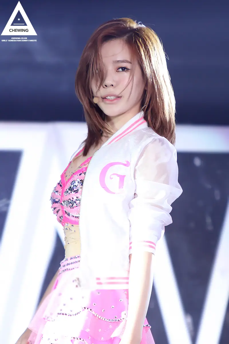 131110 걸스앤피스 인 홍콩 써니 직찍 by chewing