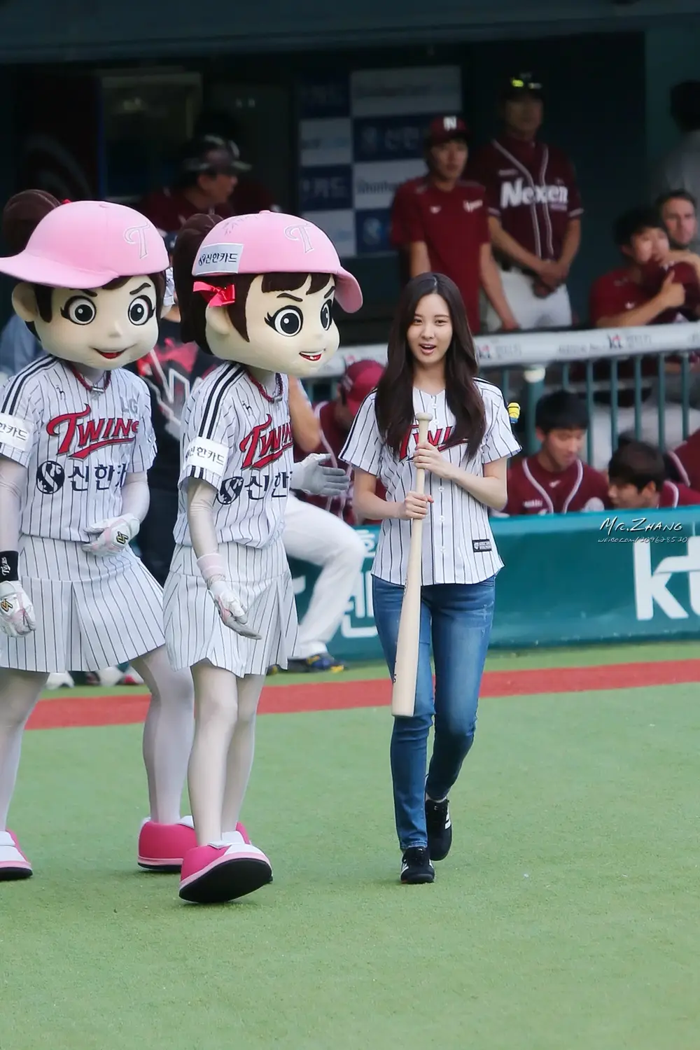 서현 직찍+직캠 - 130827 프로야구 시타 by Mr. Zhang, ihope9