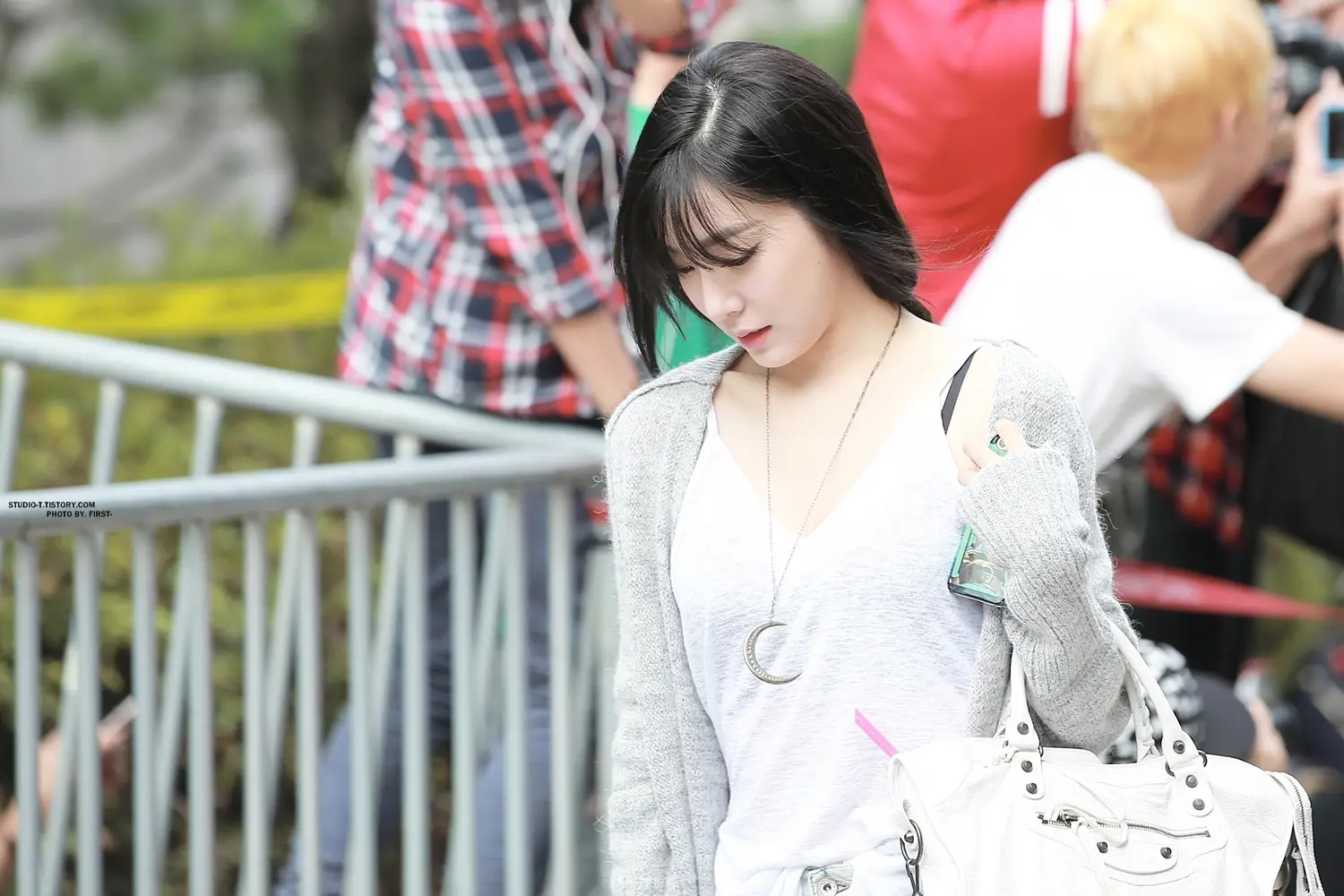 150828 뮤직뱅크 출근 티파니 직찍 by.First-