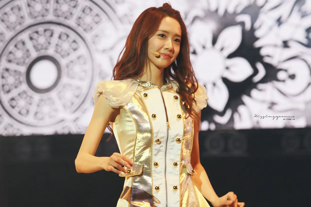 131109 소녀시대 홍콩콘서트 유리 직찍 by Cyndi YA