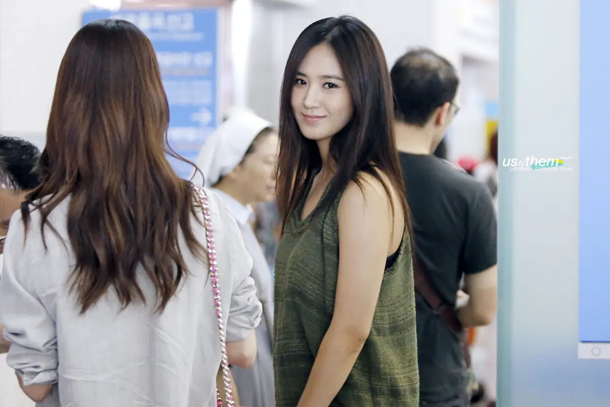 130823 인천공항 출국 유리 직찍 by 어스앤뎀 ihope9