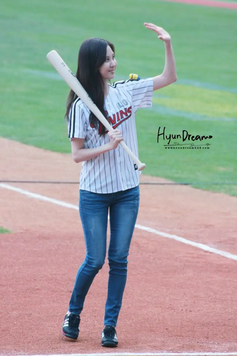 서현 직찍 - 130827 프로야구 시타 by HyunDream