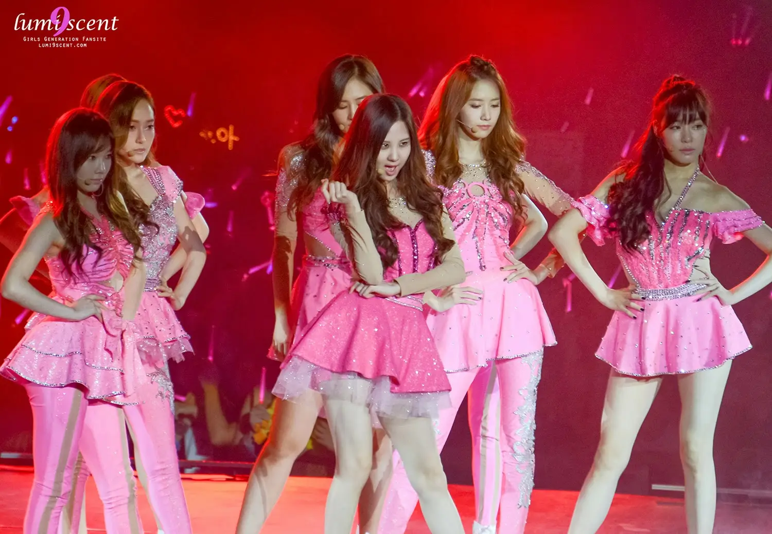 131012 걸스앤피스 싱가폴 콘서트 소녀시대 직찍 by lumi9scent