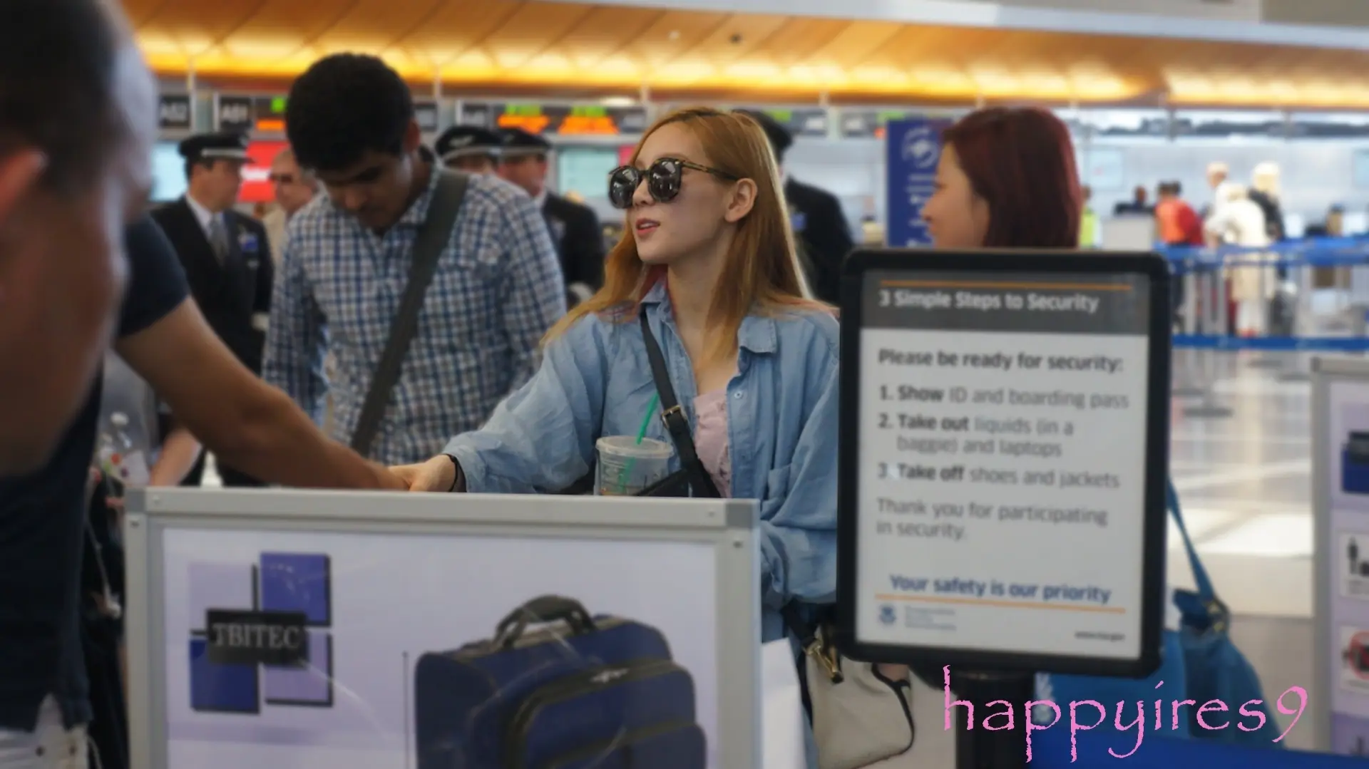 130729 LA 공항 탱구 by happyires9