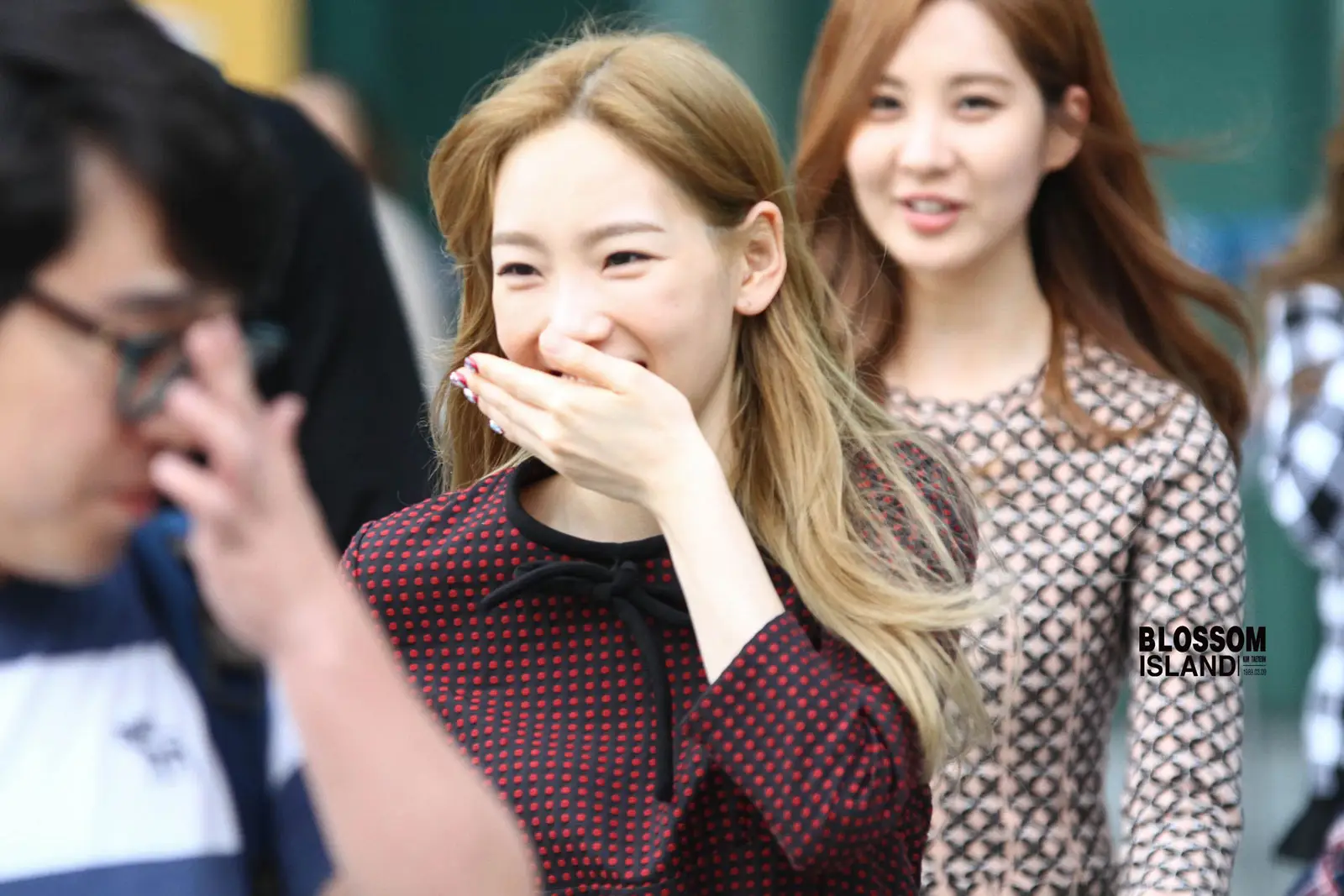 140924 SBS 출,퇴근 태연 직찍 by Blossom island