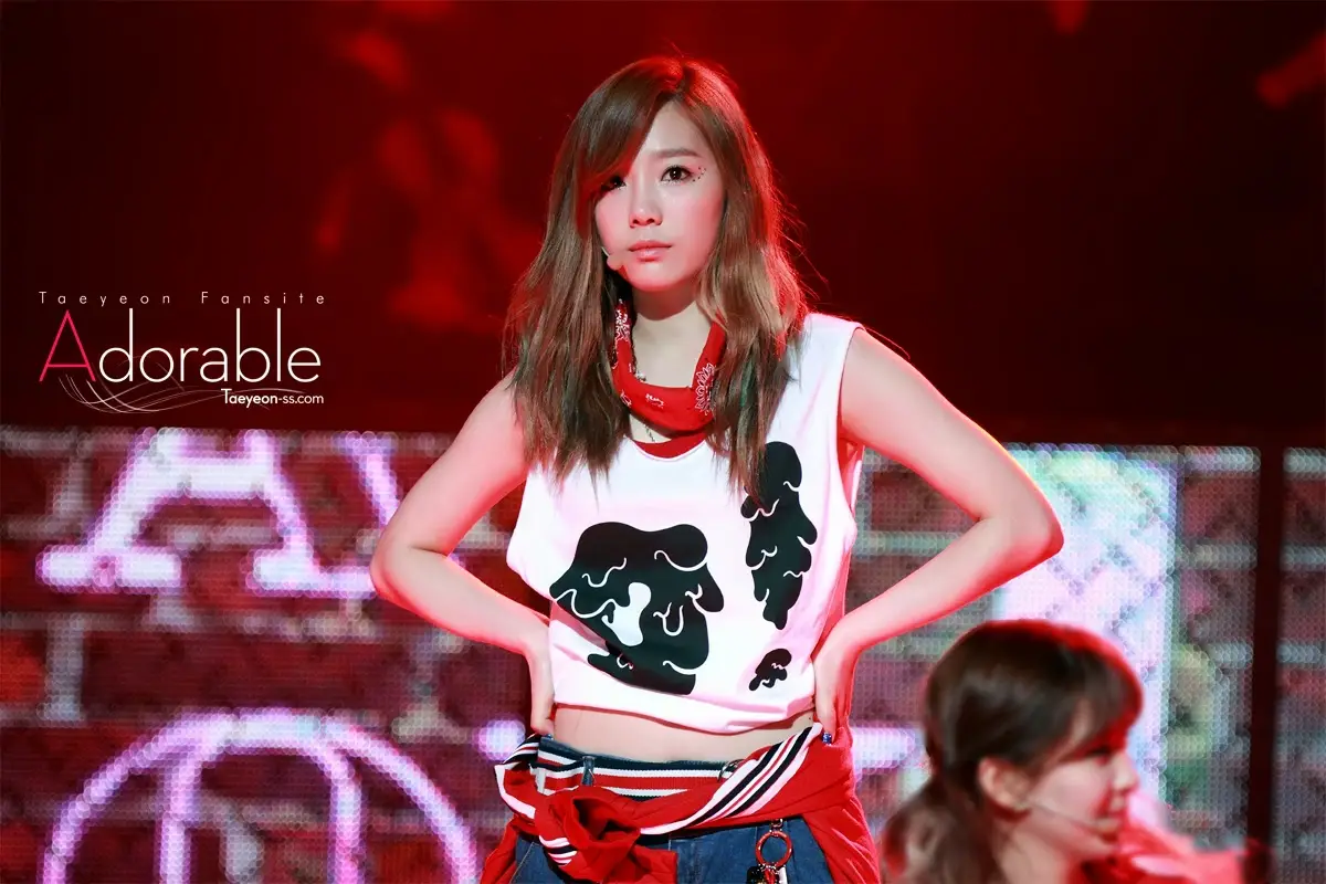 130106 희망음악회 태연 직찍 by Adorable