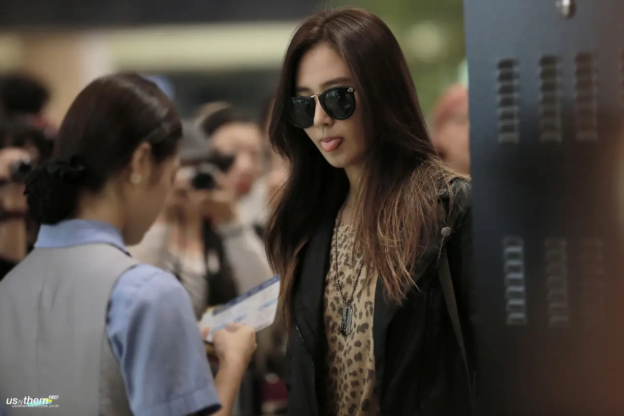 유리(Yuri) 직찍&프리뷰 - 131001 김포공항 출국 by 어스앤뎀 First-, 다정다감, 윤율닷컴, 아린