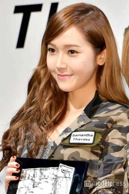 소녀시대 일본 청바지모델 Modelpress.jpg