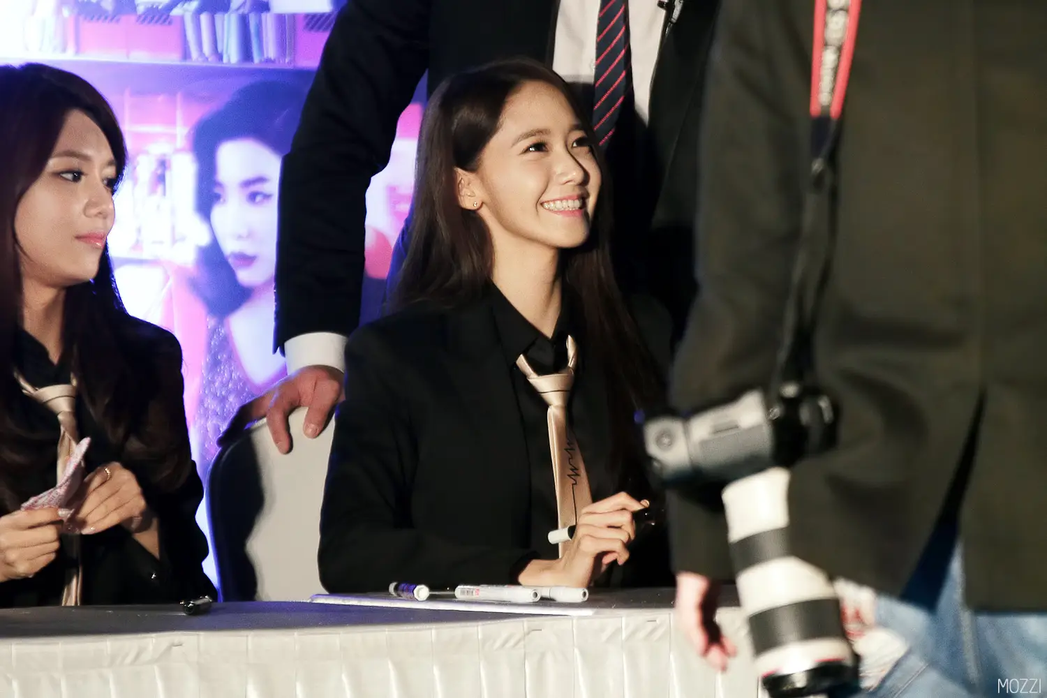 윤아(YoonA) 직찍 - 140316 청계광장 팬사인회 by 세우인가부다,Pabian,+++