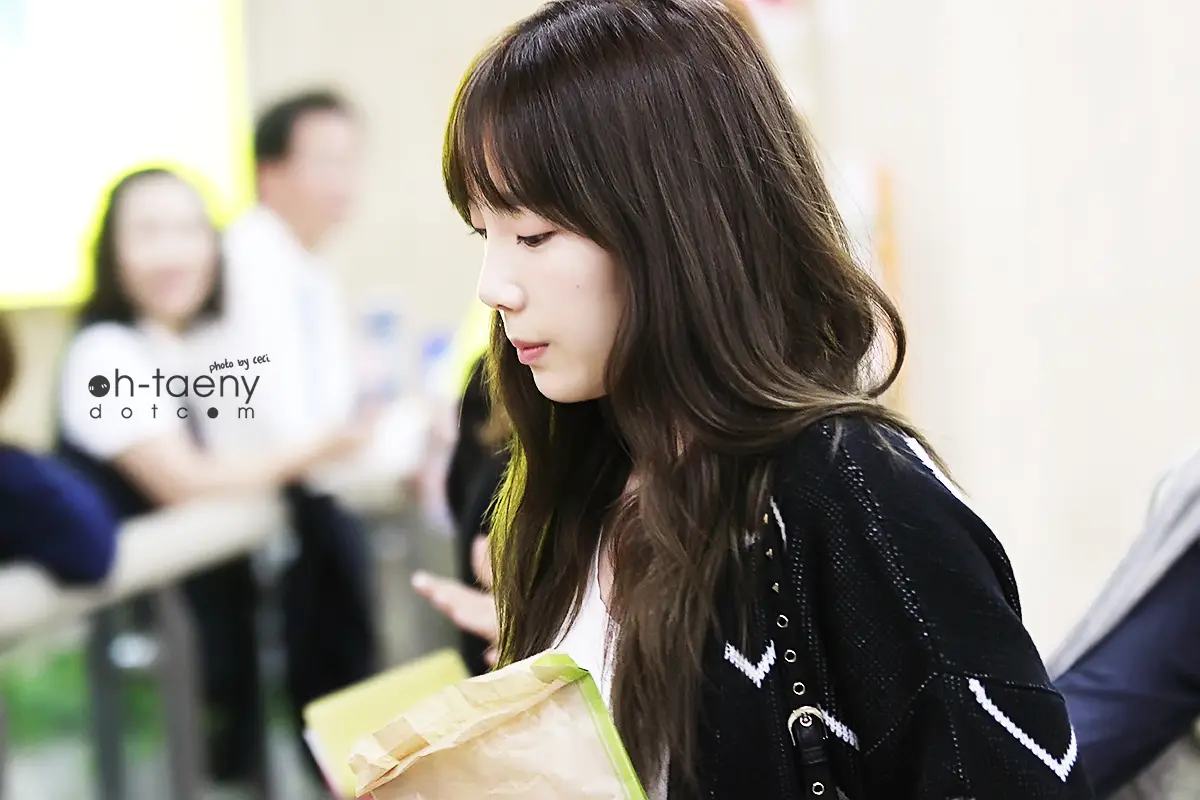 131007 김포공항 입국 태연 직찍 by Oh-TaeNy Ceci, 나비탱