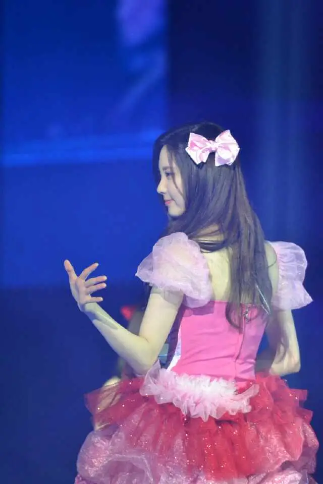 131109 걸스앤피스 홍콩콘서트 서현 직찍 by Emma,+++