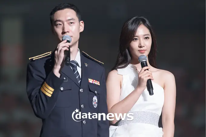 화이트 드레스 MC 권유리 고퀄.jpg - 130828 전의경 축제