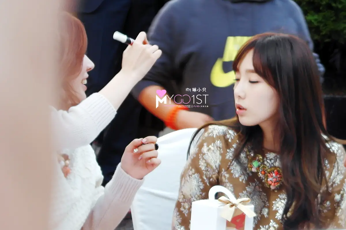 131101 롯데백화점 팬싸인회 태연 직찍 by MYGG1ST