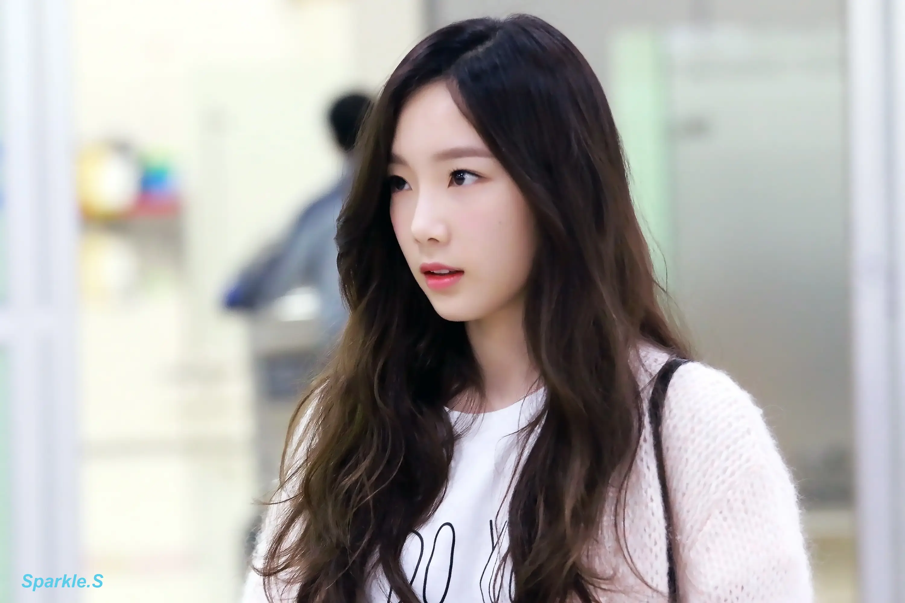 150427 김포공항 입국 태연 직찍 by SpakleS