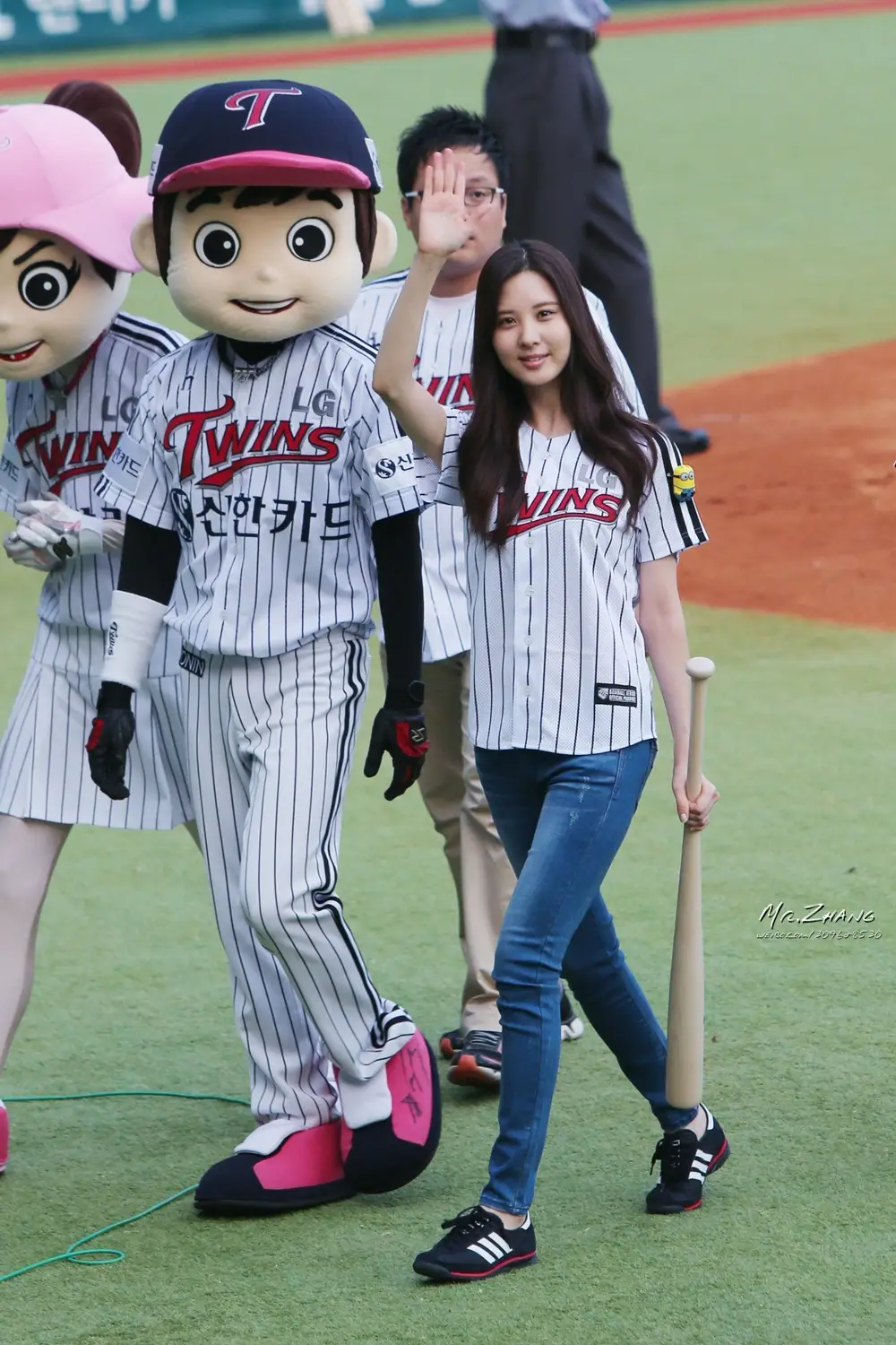 서현 직찍+직캠 - 130827 프로야구 시타 by Mr. Zhang, ihope9