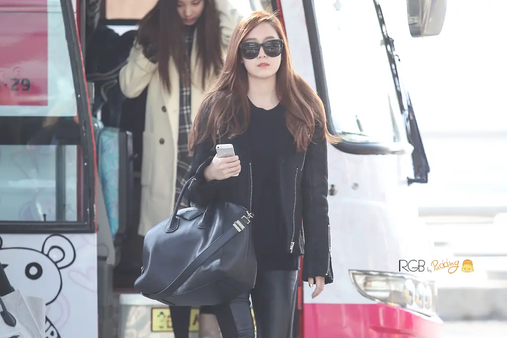 제시카 직찍 - 131002 김포공항 입국 & 131130 인천공항 출국