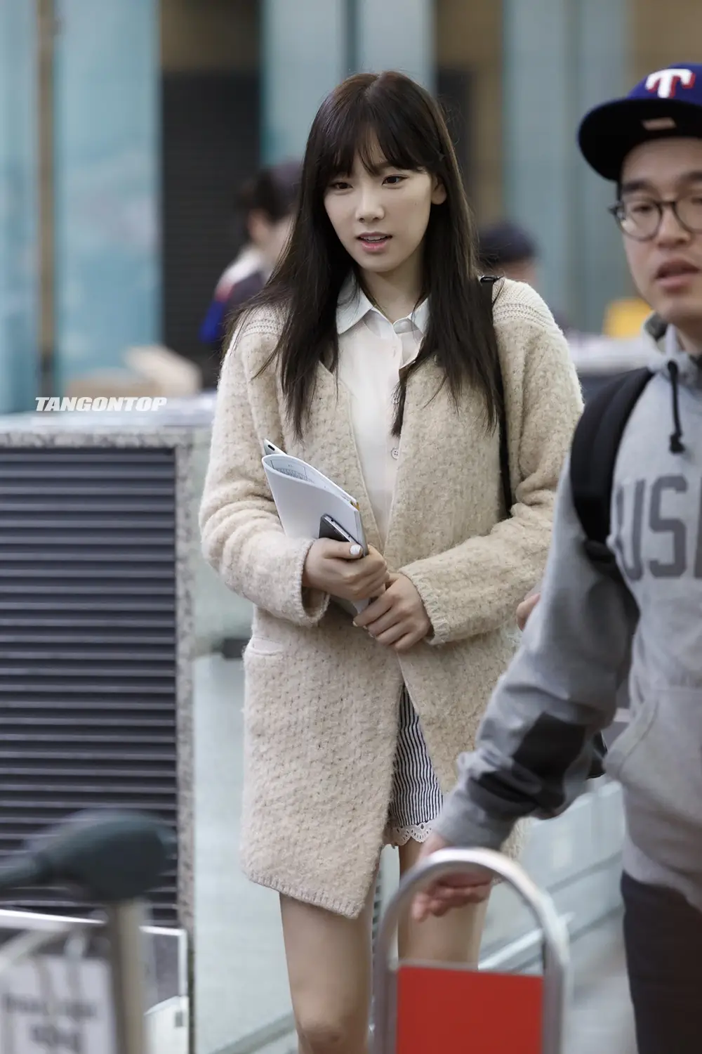 140408 인천공항 출국 태연 직찍 by TANGONTOP