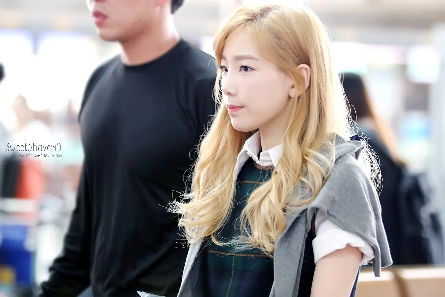 태연(Taeyeon) 직찍 @ 140906 인천공항 출국 by Sweet3Haven9