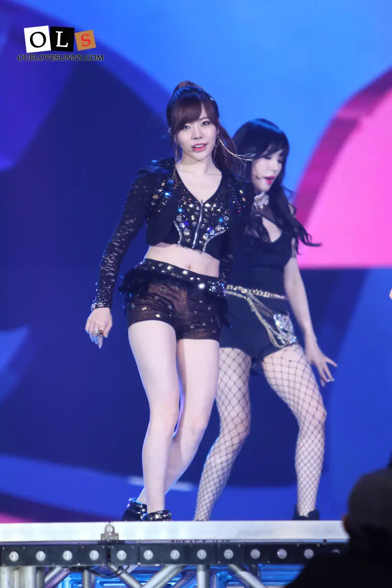 131229 SBS 가요대전 써니 직찍 by OurLoveSunny