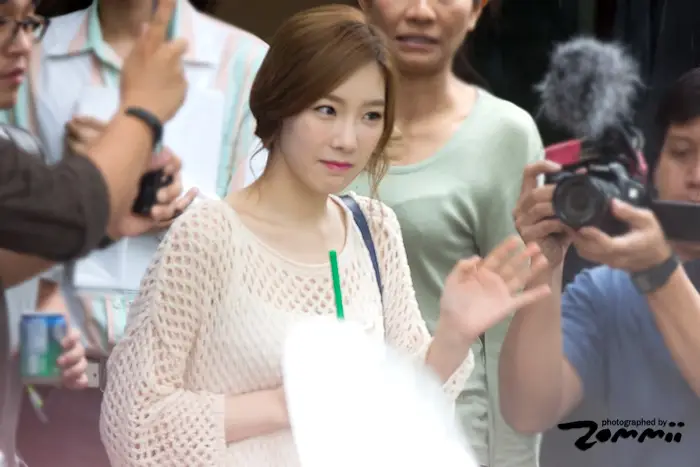 130822 Chamni's eyes studio 태연 직찍 by Zommii