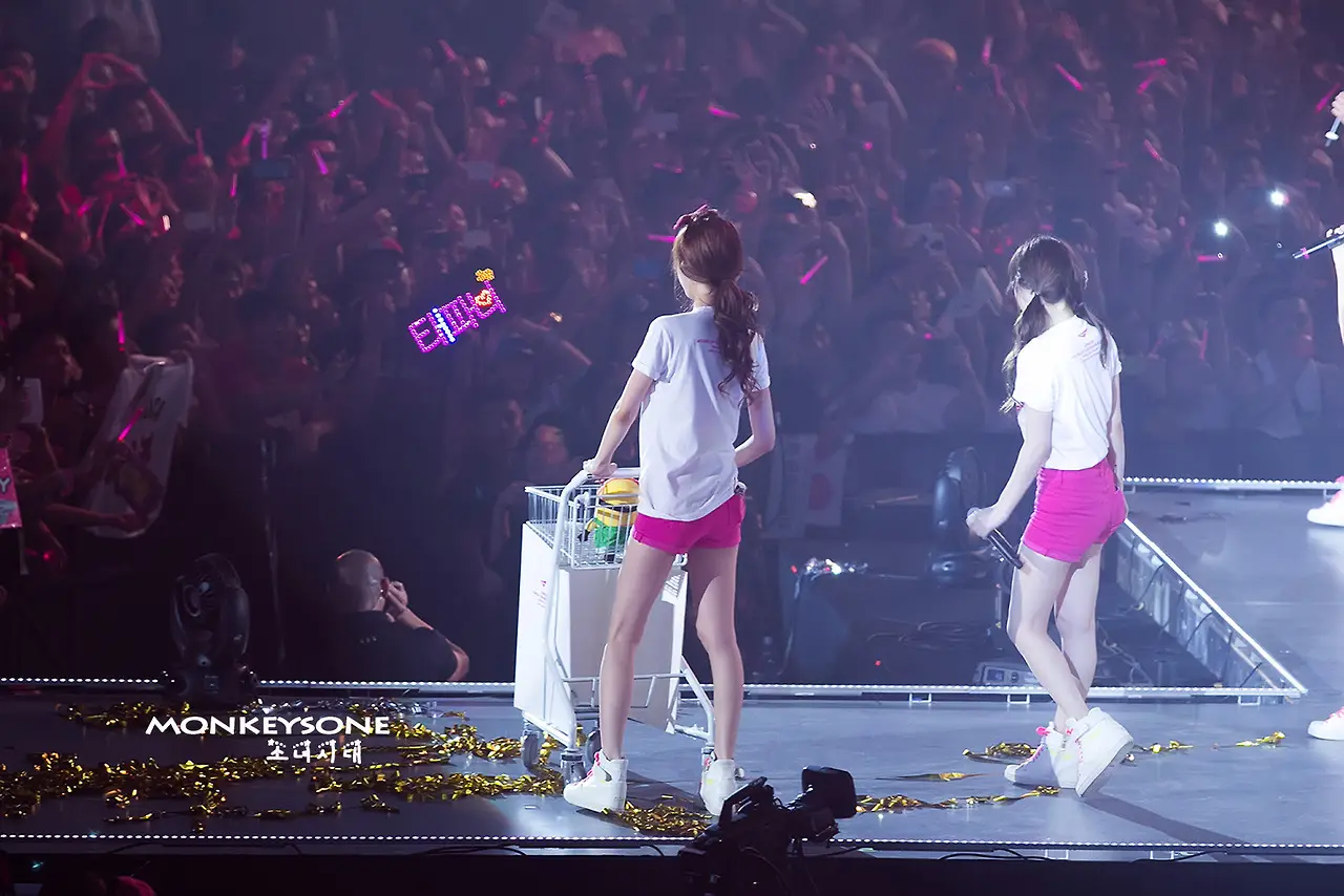 131012 GG world tour in Singapore 윤아 직찍