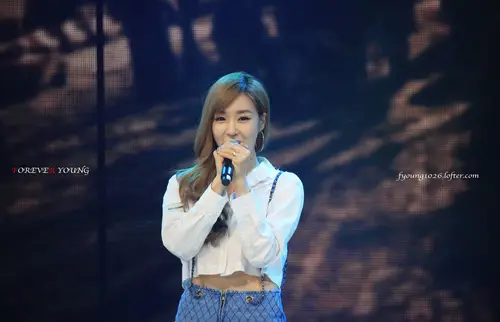 141007 WAPOP 콘서트 태연&티파니 직찍 by FOREVER YOUNG