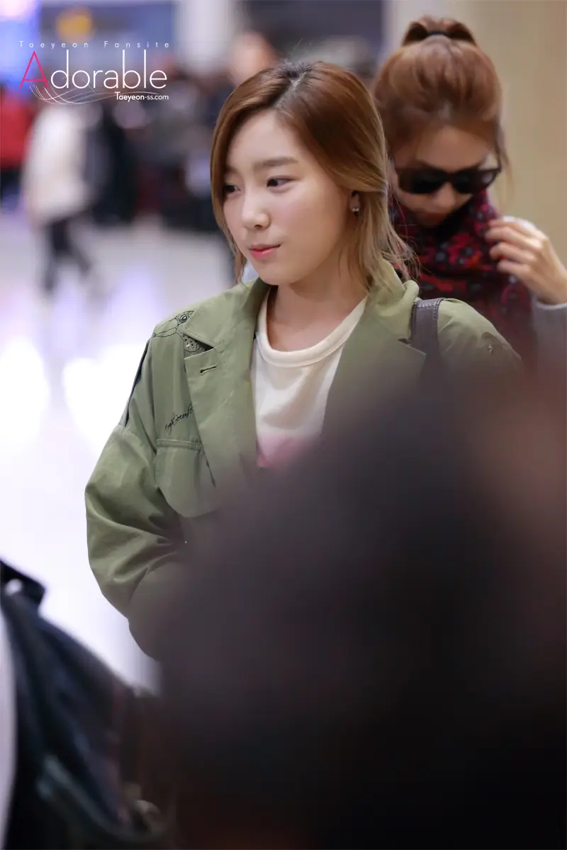 121109~12 인천공항 태연 직찍 by Adorable