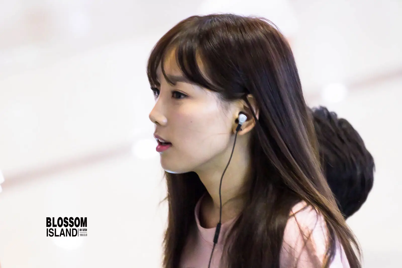 140618 김포공항 출국 태연 직찍 by blossom_island