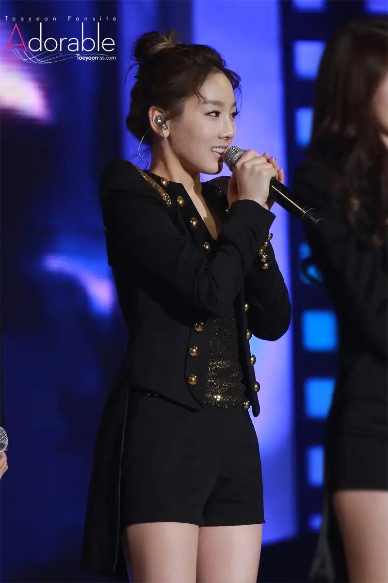 111017 KBS joy 빅콘서트 태연 직찍 by Adorable