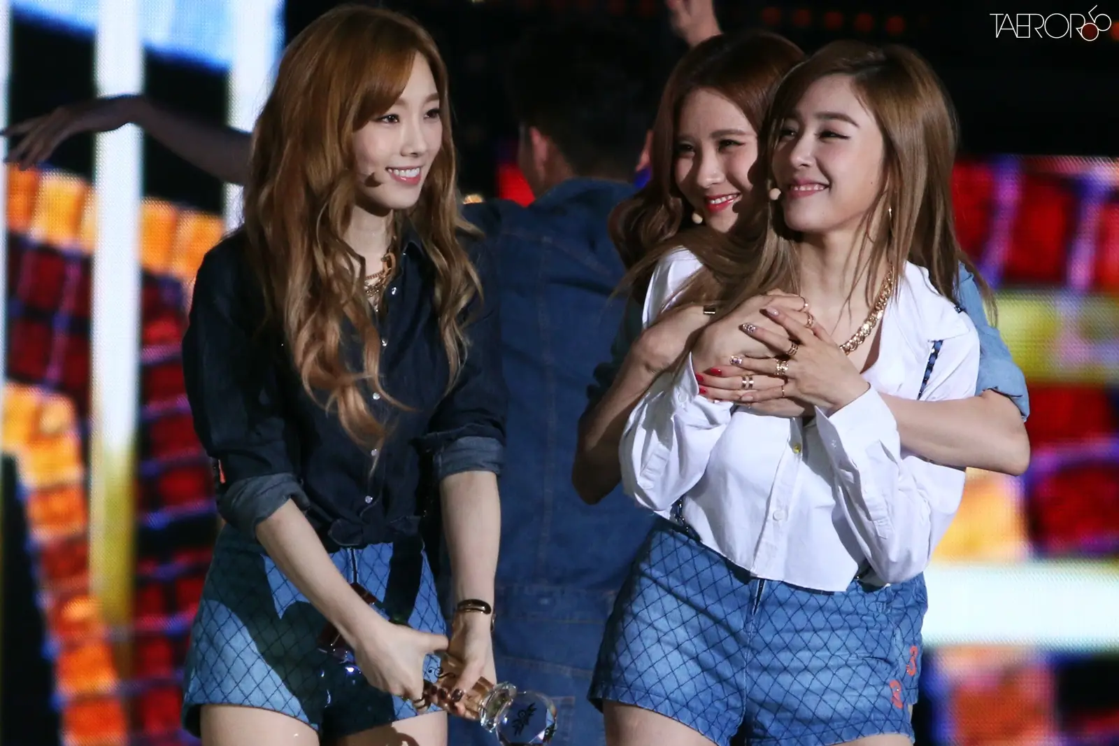 141003 뮤직뱅크 태티서 직찍 by 태로로85, HKSONE