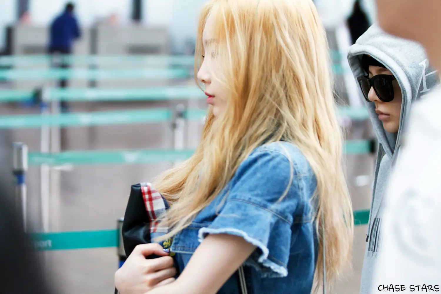 150610 인천공항 출국 태연 직찍 by CHASE STARS