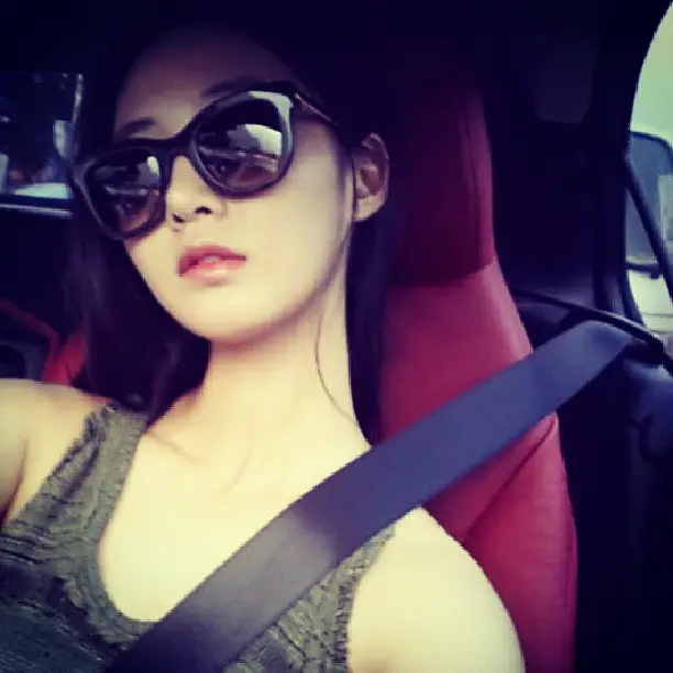 130802 유리 인스타그램 - 드라이브나하자 #덥다