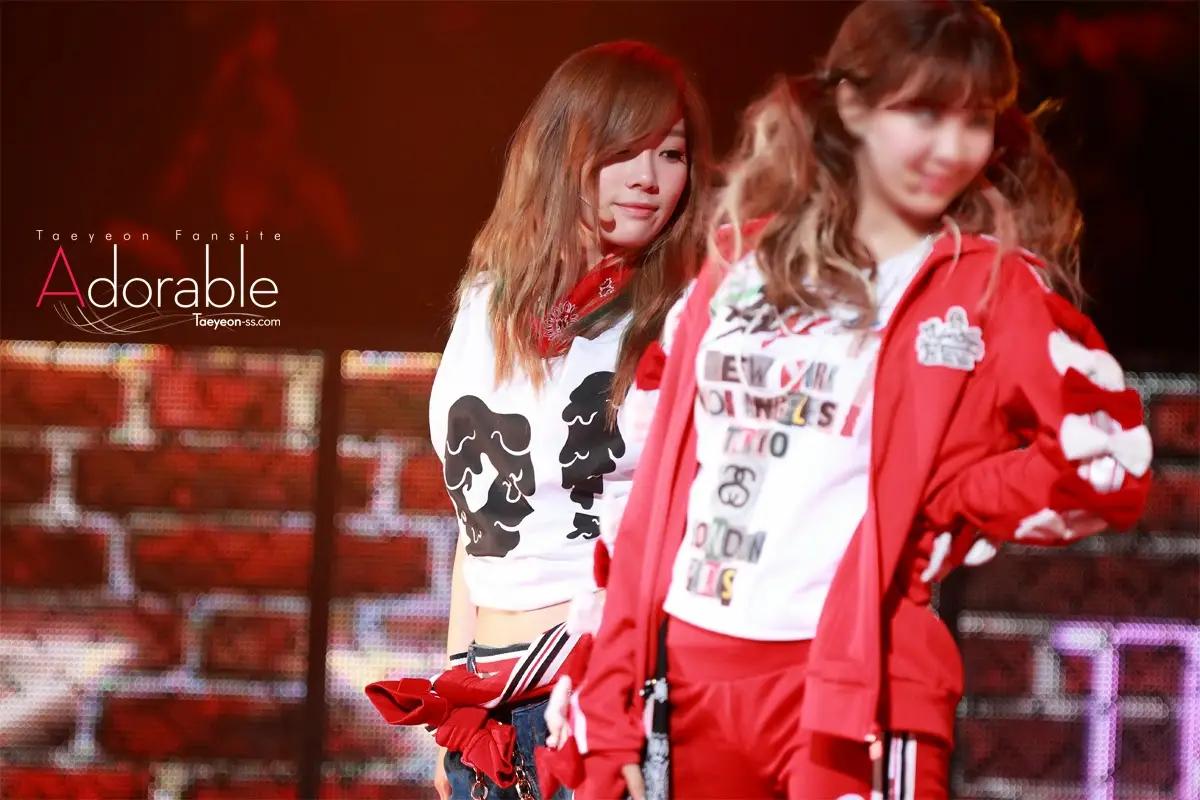 130106 희망음악회 태연 직찍 by Adorable