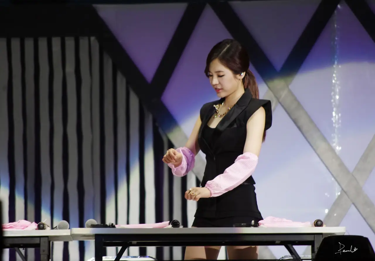 140930 소녀시대 중국 선전 팬미팅 써니 직찍 by Pearl_YS