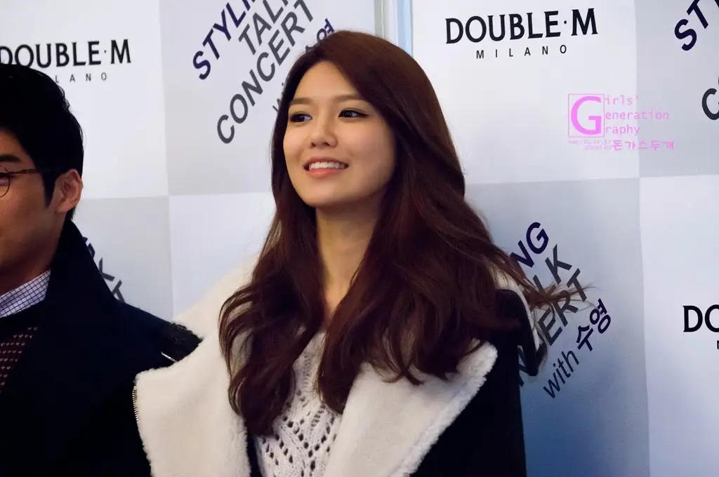 수영 직찍 - 131127 더블엠 토크콘서트 포토월 by 3G 돈가스두개