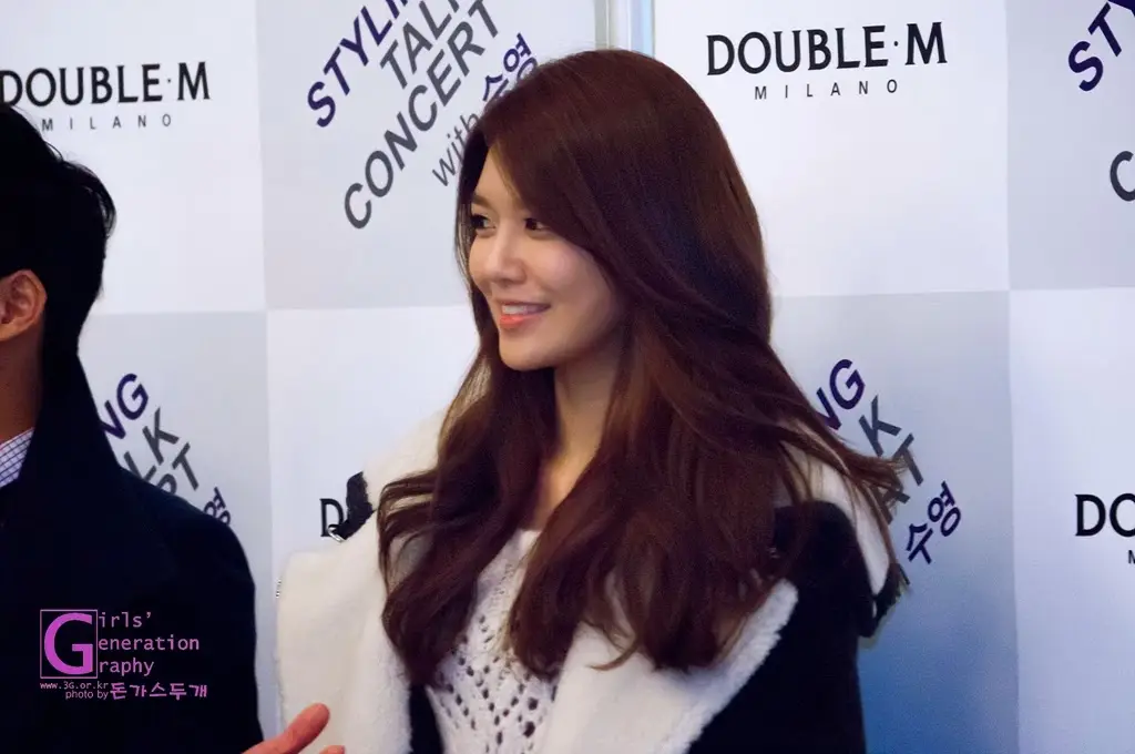 수영 직찍 - 131127 더블엠 토크콘서트 포토월 by 3G 돈가스두개