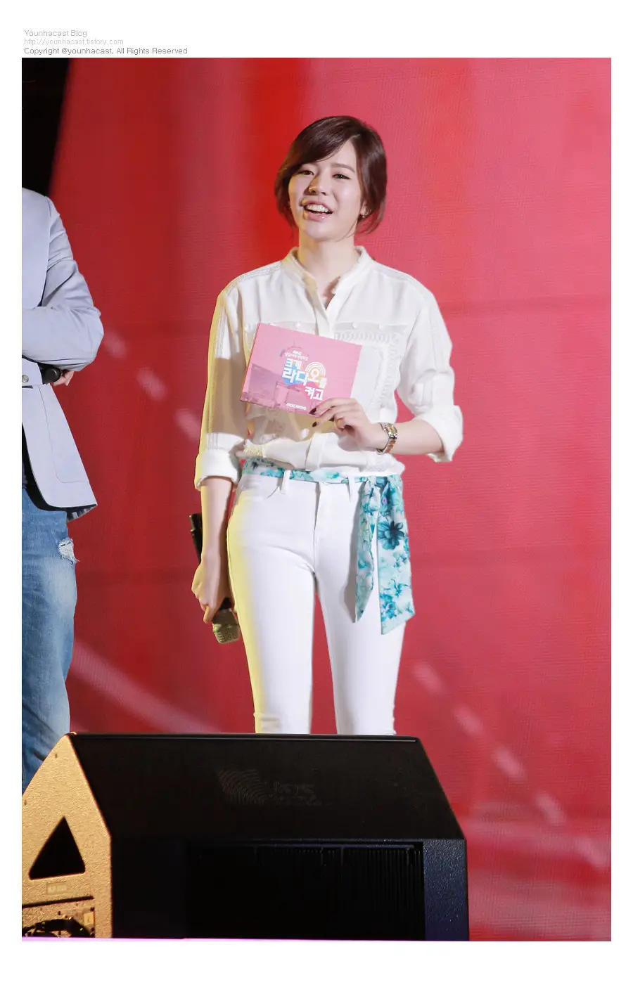 써니(Sunny) 직찍 - 140904 크게 라디오를 켜고 by Younhacast