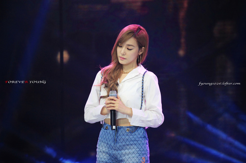 141007 WAPOP 콘서트 태연&티파니 직찍 by FOREVER YOUNG