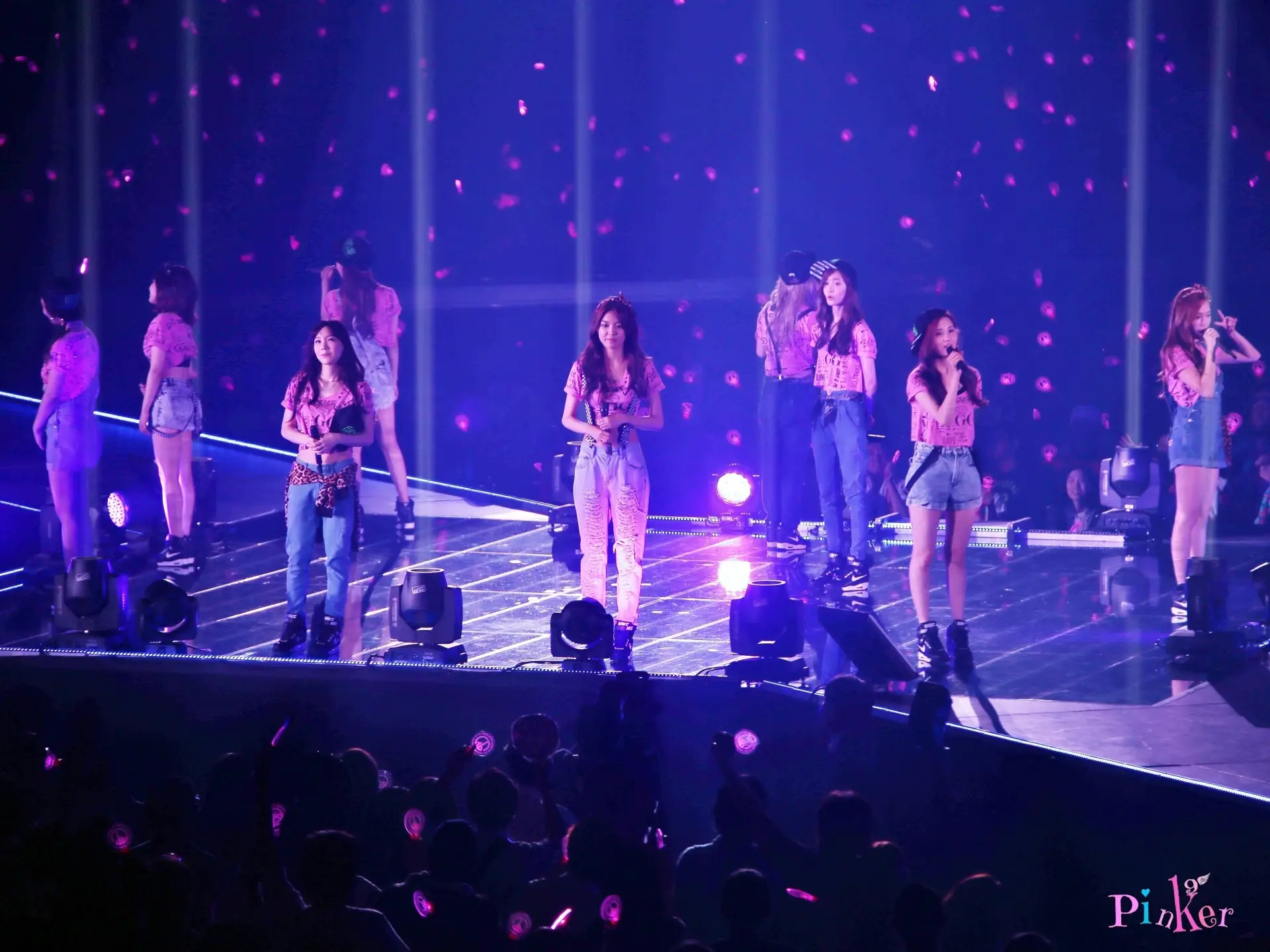 2014 JAPAN 3rd TOUR 태연 직찍 by Pinker