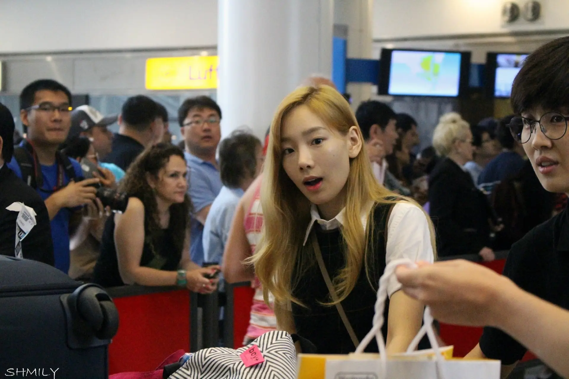 140906 뉴욕 JFK 공항 태티서 by 解接快到怀里来