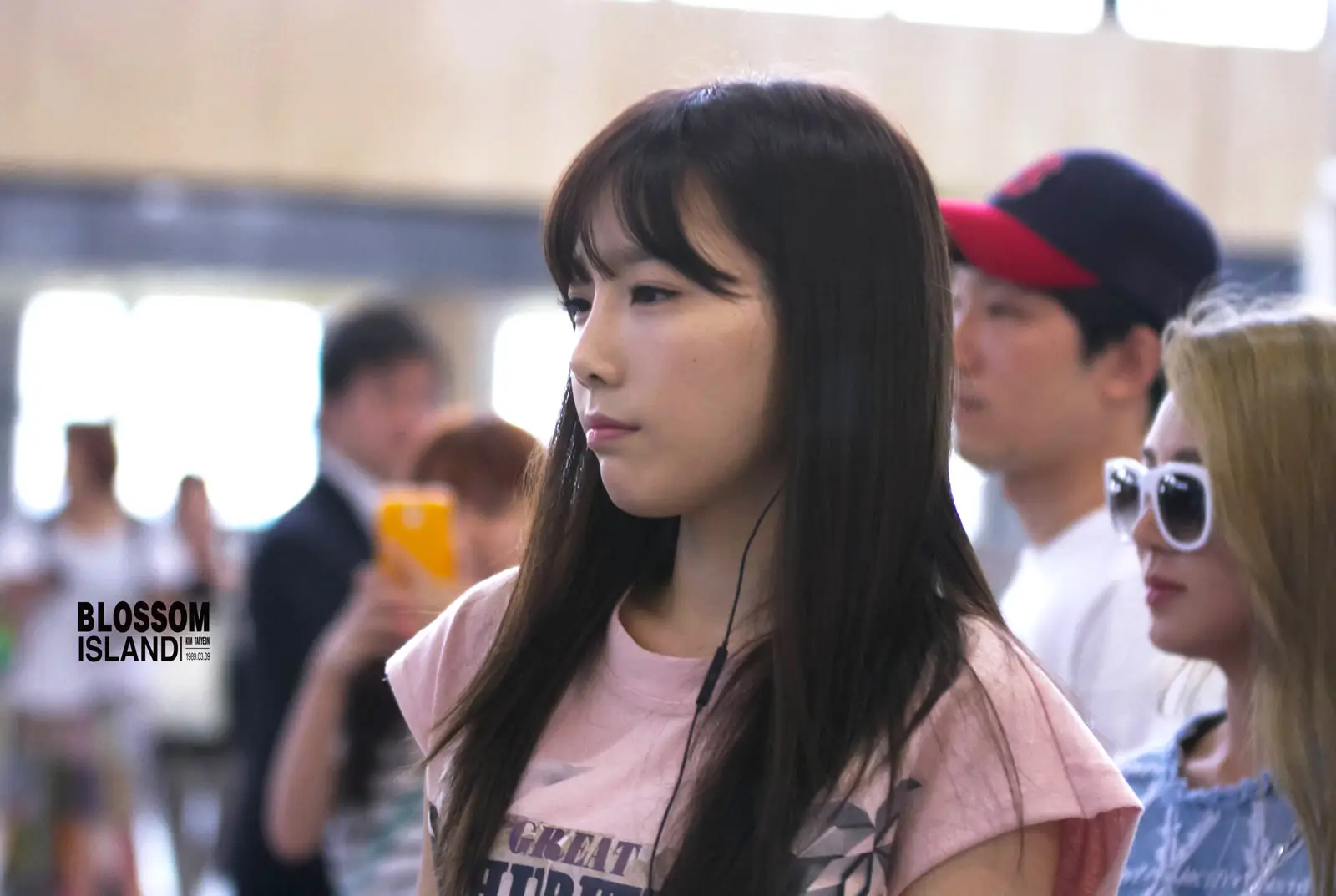 140618 김포공항 출국 태연 직찍 by blossom_island